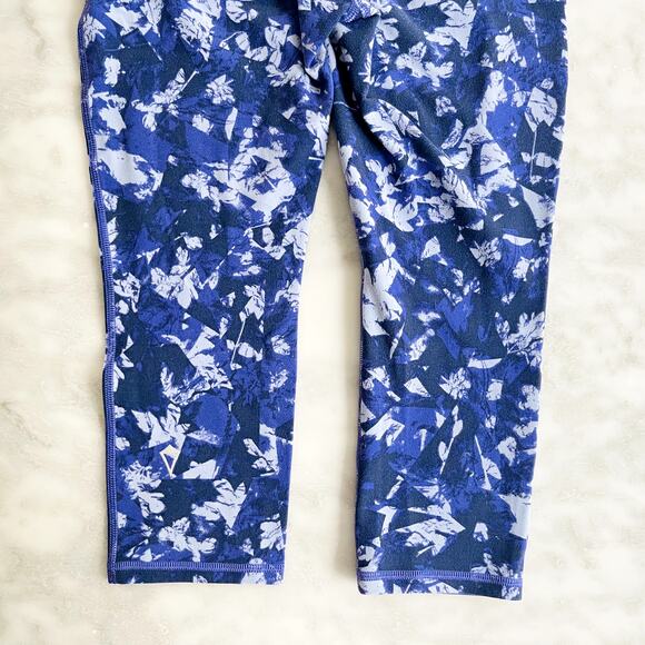 Ivivva Girl Lululemon High Rise Crop Rulu Leggings 7 Purple Pink Abstract Multi - Picture 4 of 5